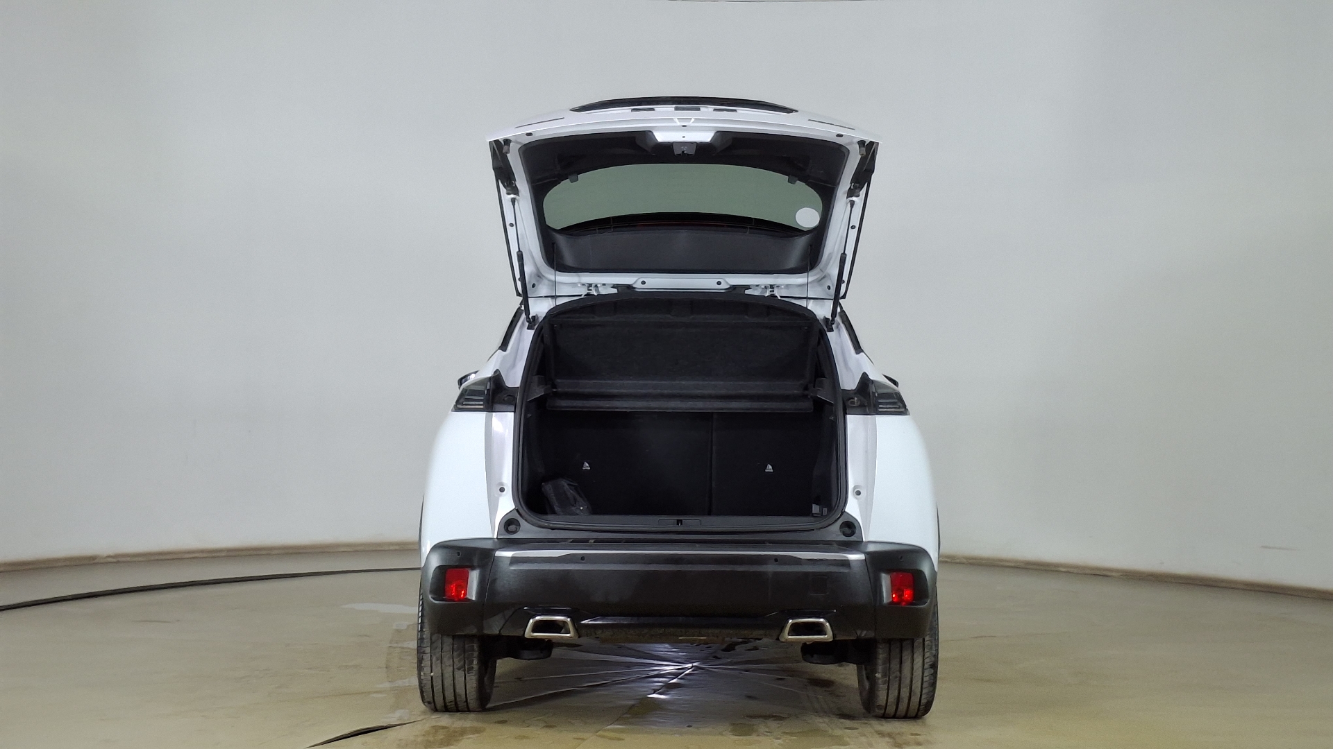 Peugeot 2008 — foto 6 de 17