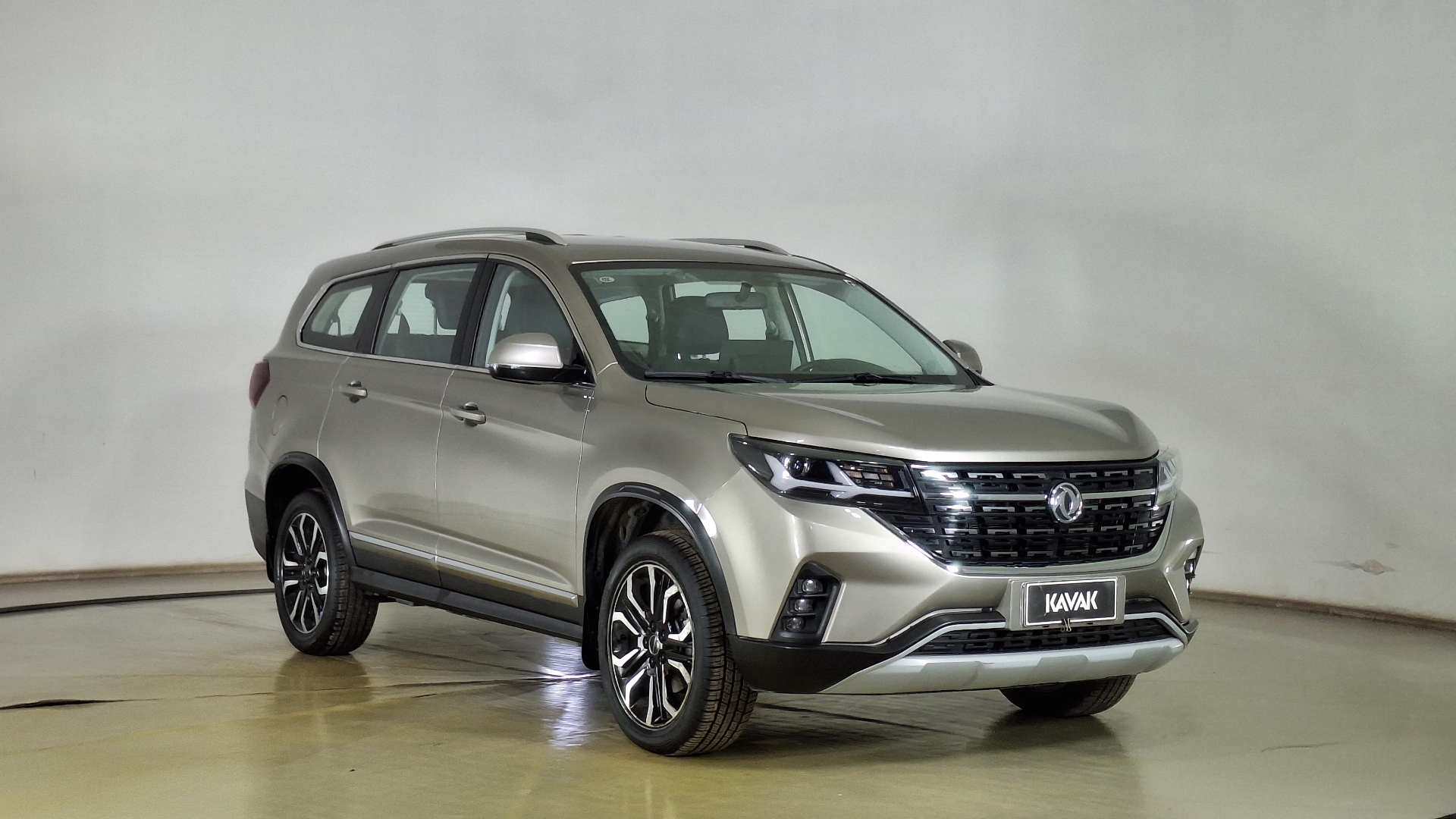 Dongfeng T5L — foto 3 de 16