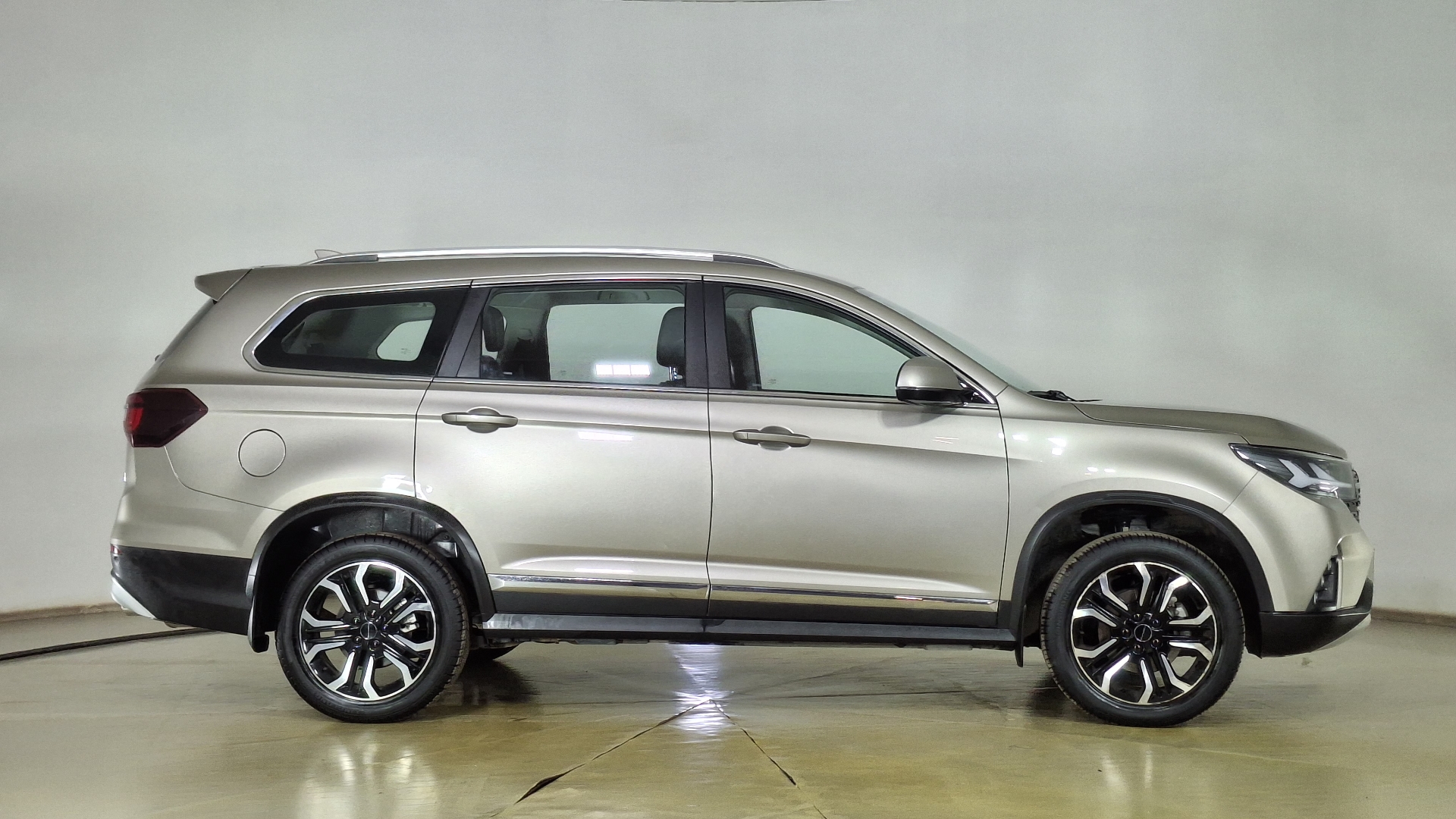Dongfeng T5L — foto 4 de 16
