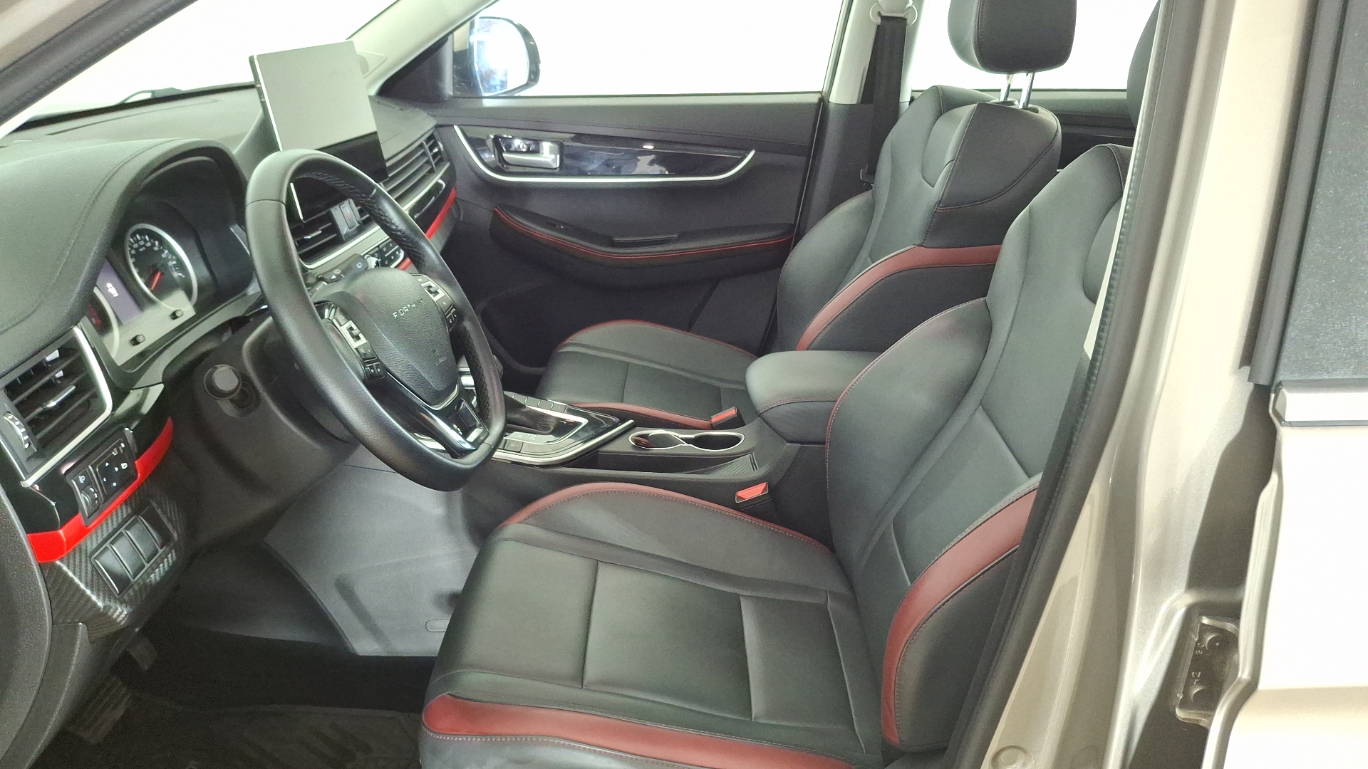 Dongfeng T5L — foto 13 de 16