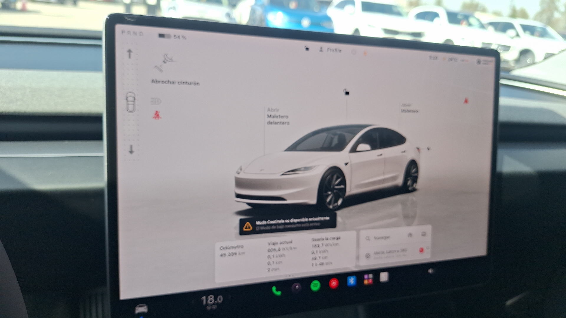 Tesla Model 3 — foto 10 de 16