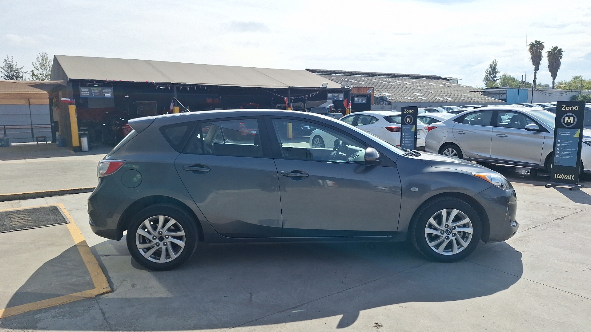 Mazda 3 — foto 5 de 15