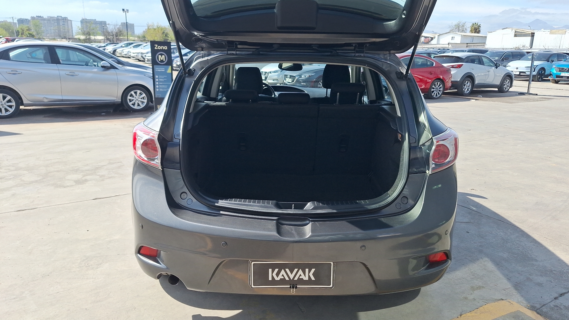 Mazda 3 — foto 4 de 15