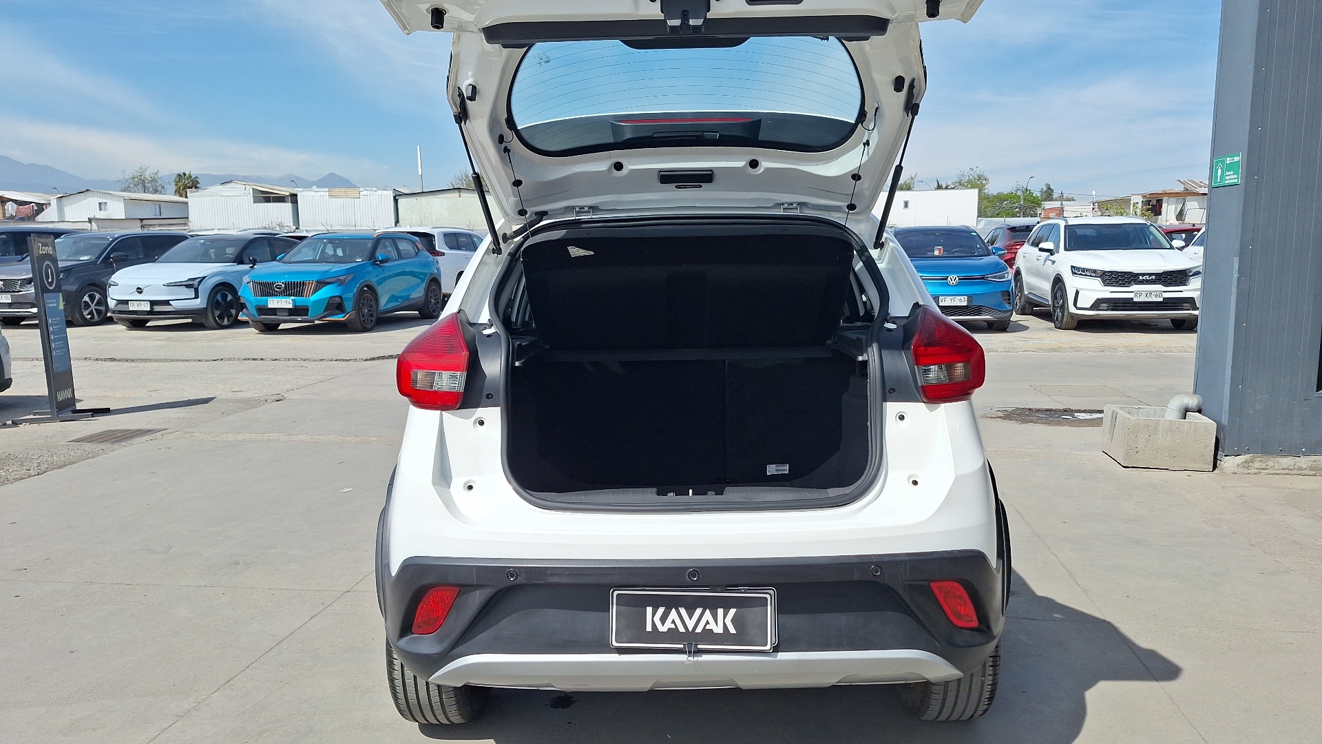 Chery Tiggo 2 — foto 4 de 15