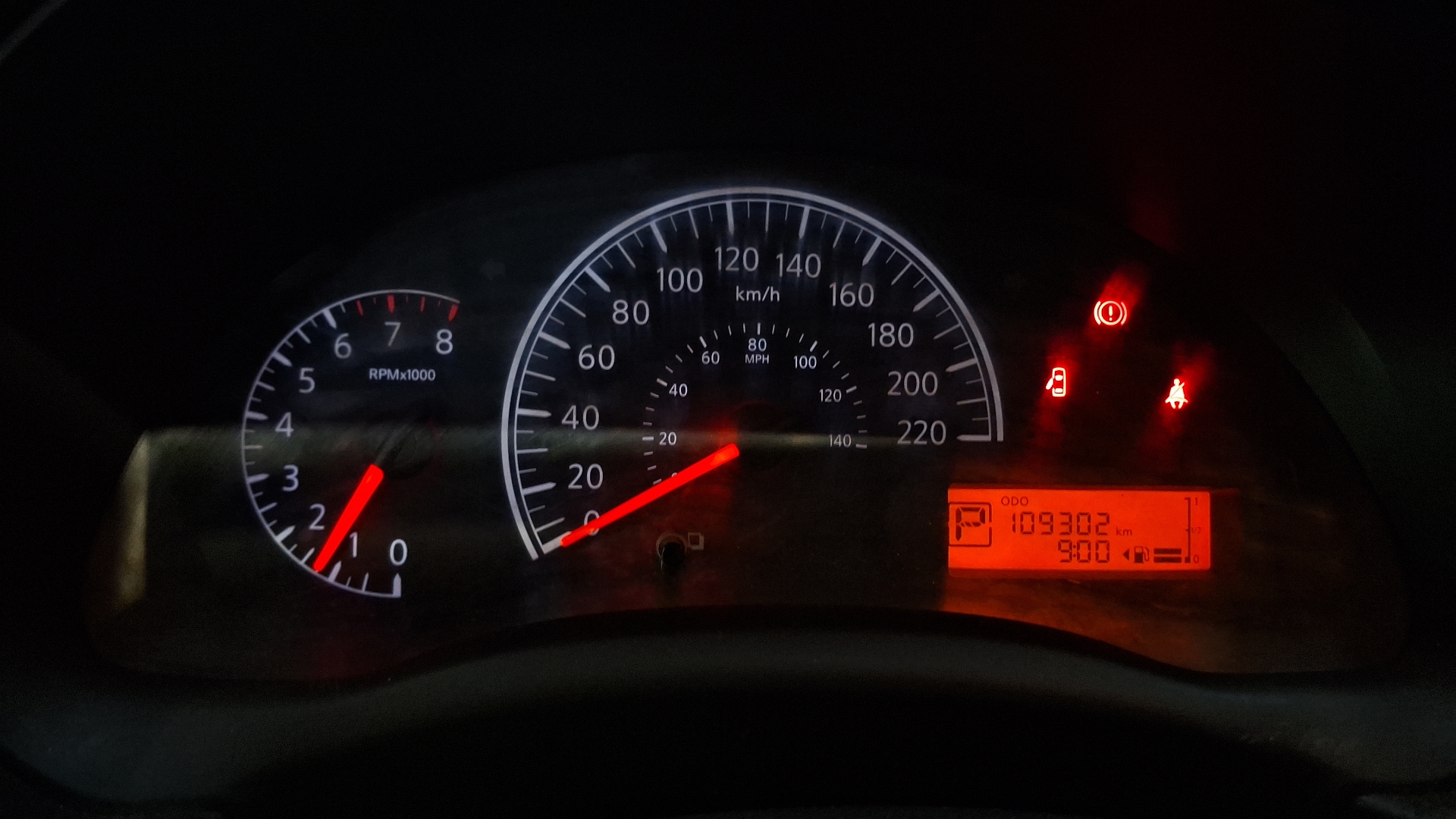 Nissan Versa — foto 9 de 15