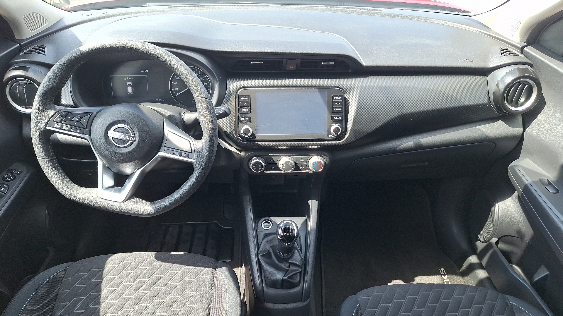 Nissan Kicks — foto 6 de 15