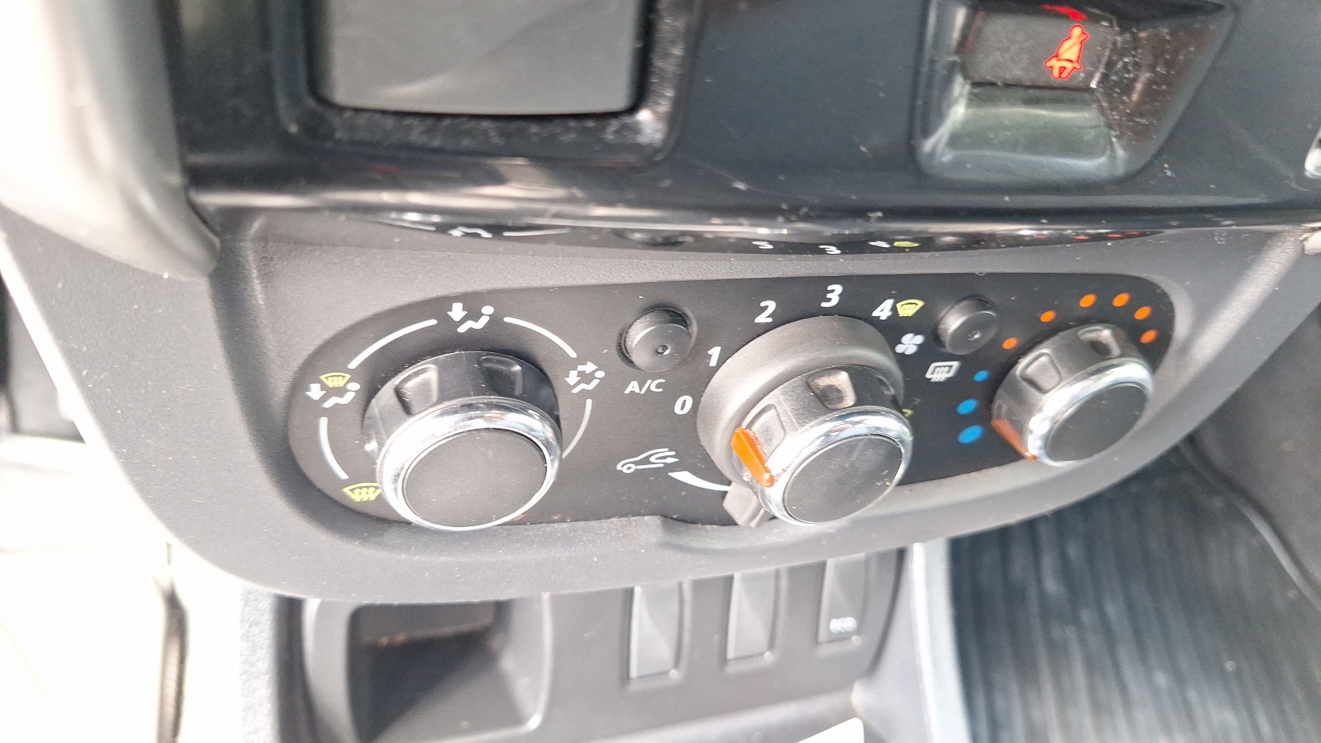 Renault Duster — foto 14 de 14