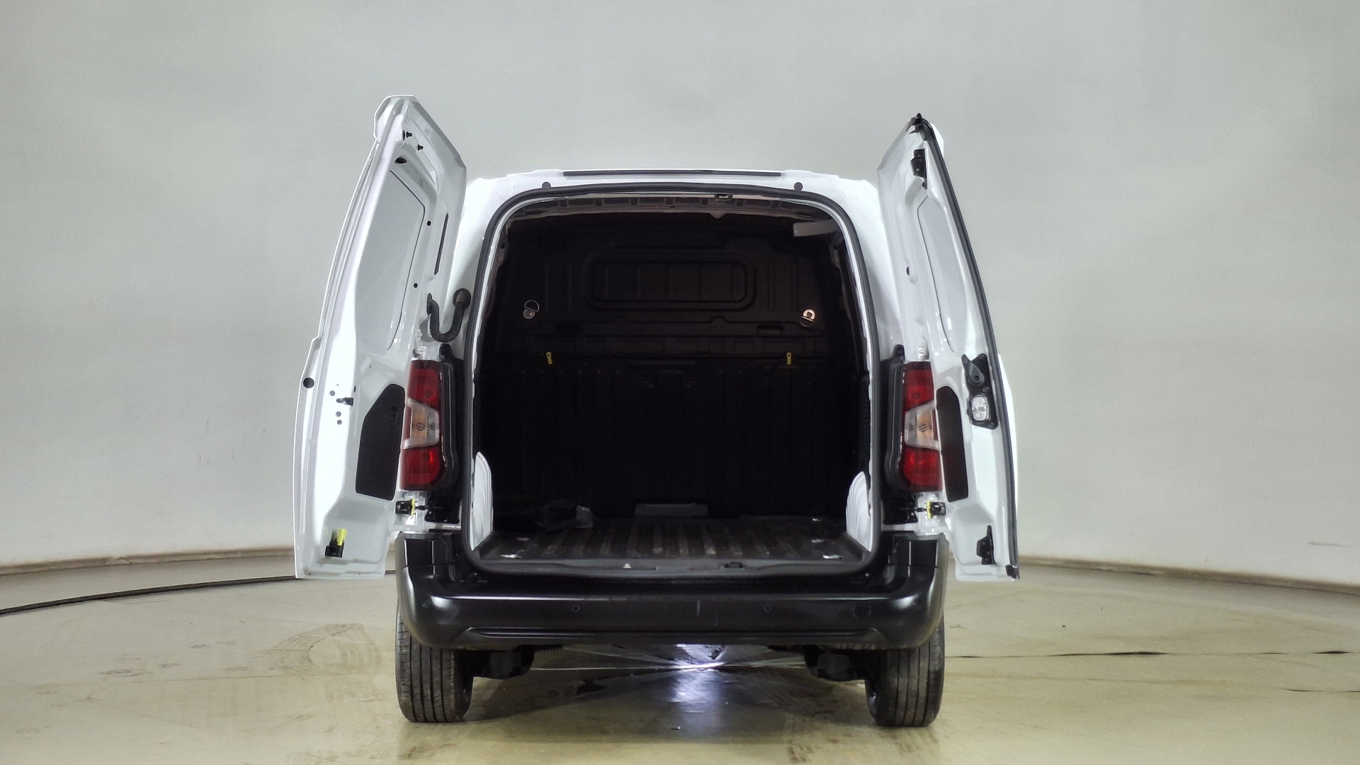 Peugeot Partner — foto 6 de 14
