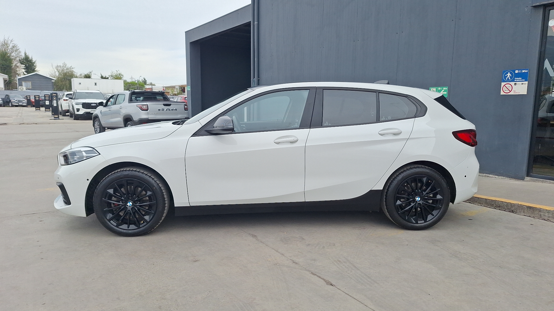 BMW Serie 1 — foto 2 de 15