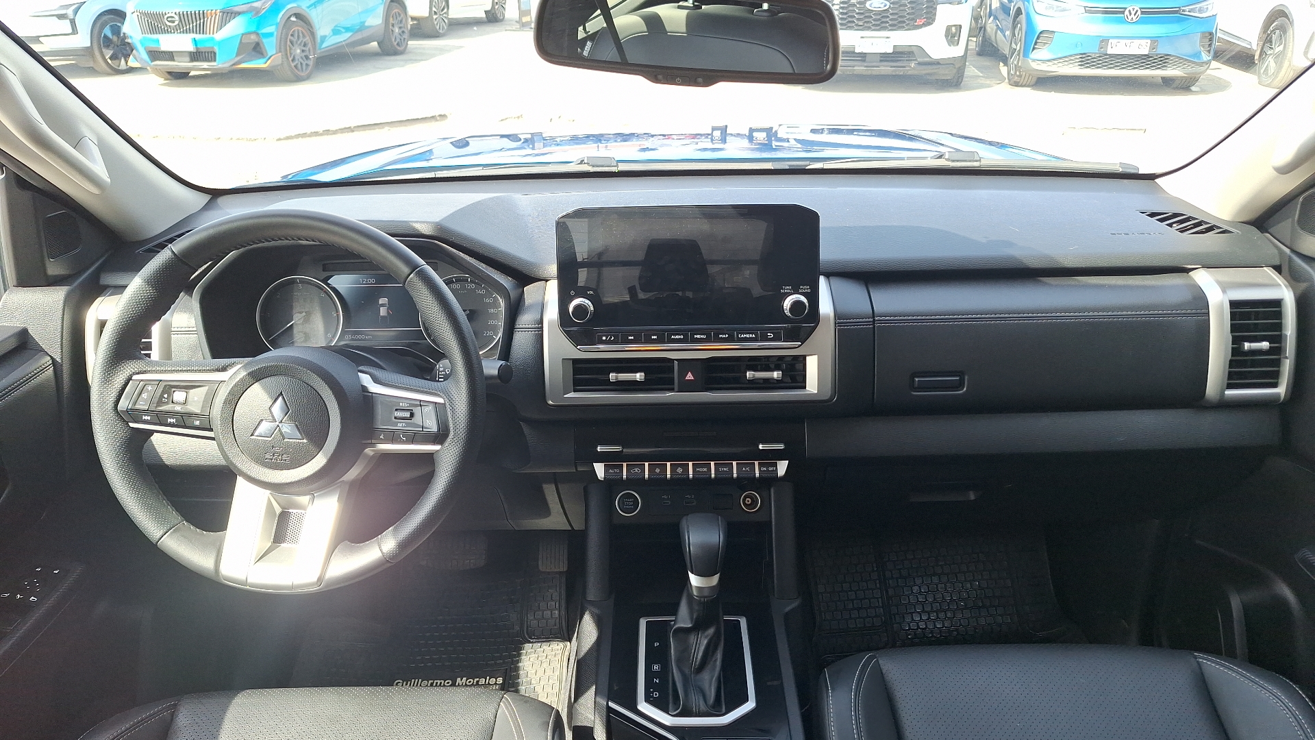 Mitsubishi L200 — foto 6 de 15