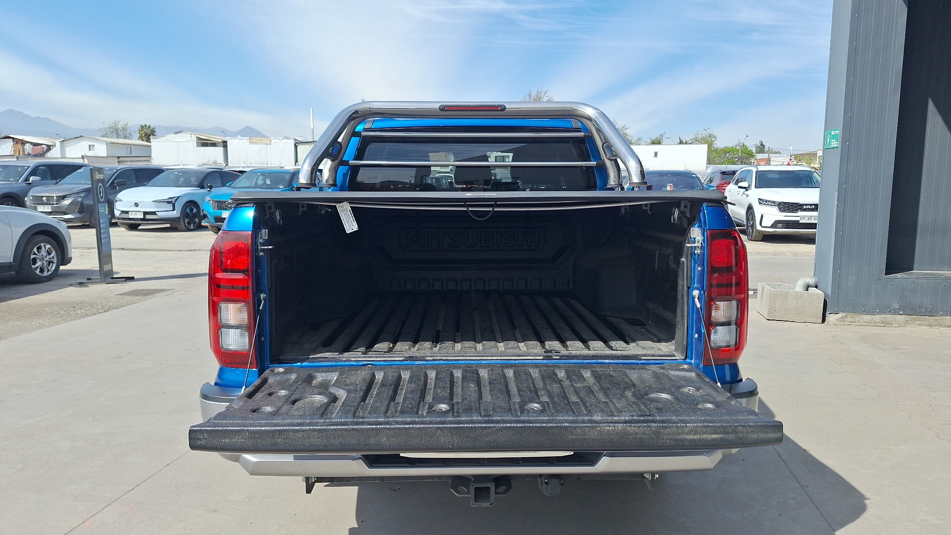 Mitsubishi L200 — foto 4 de 15
