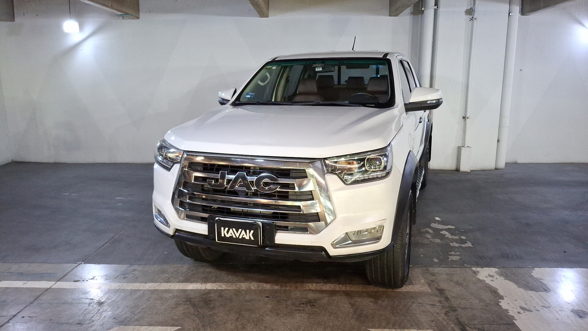 Jac Frison T6 2022