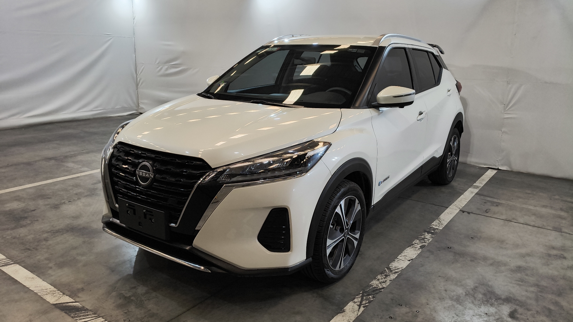 Nissan Kicks Play 2025