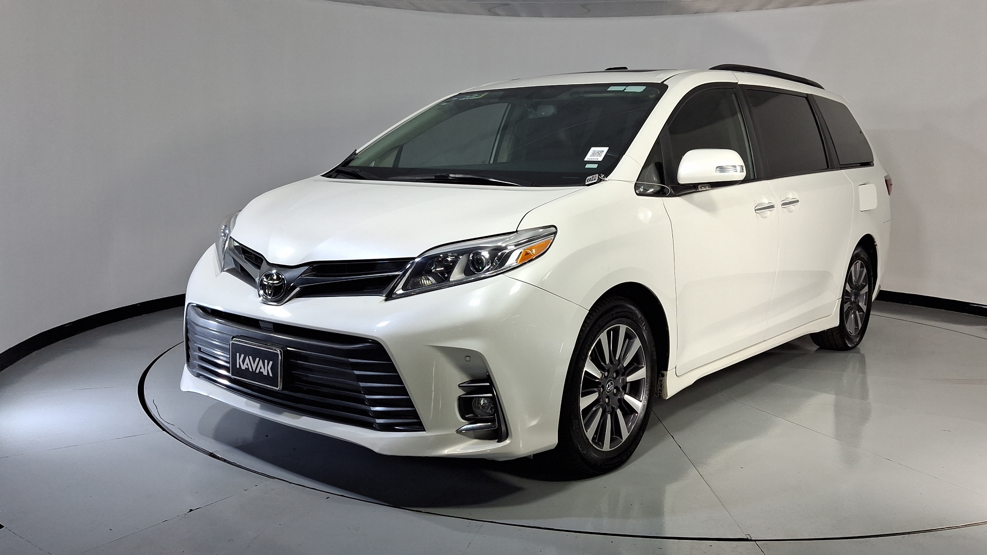 Toyota Sienna 2019