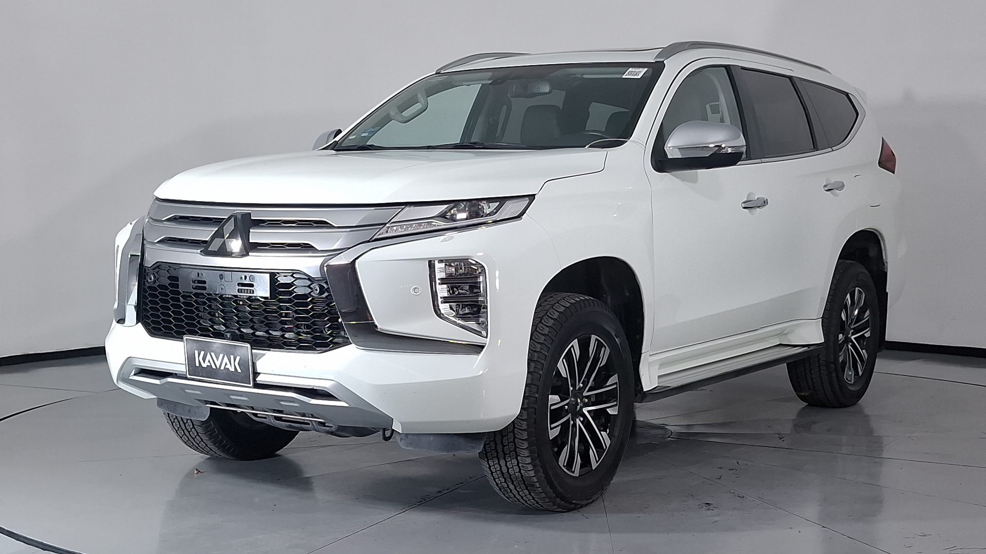 Mitsubishi Montero 2022