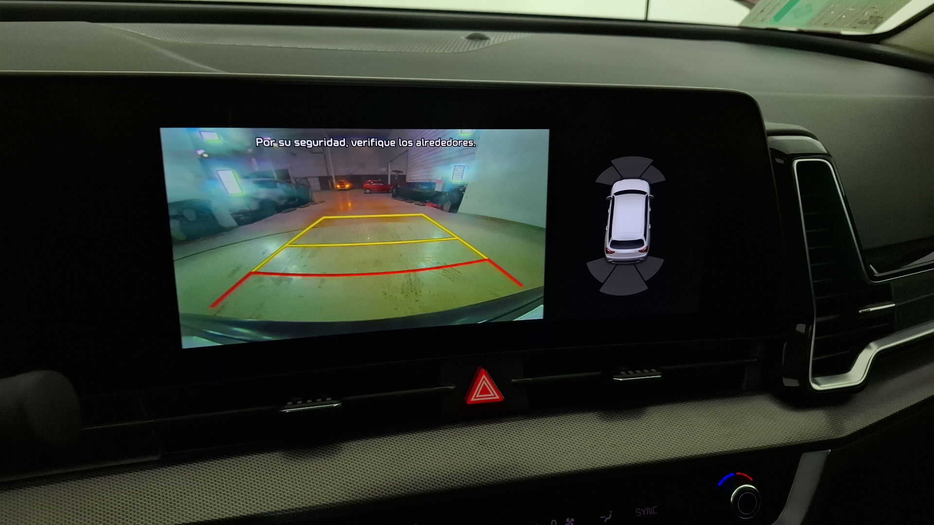KIA Sportage — foto 12 de 16