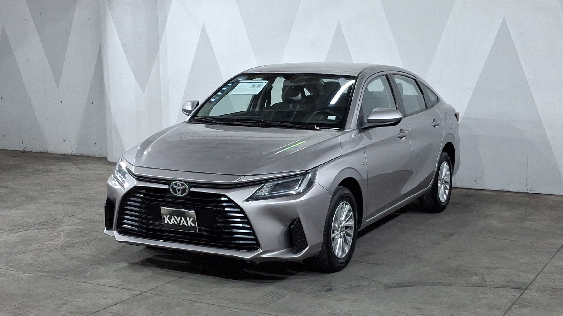 Toyota Yaris 2023