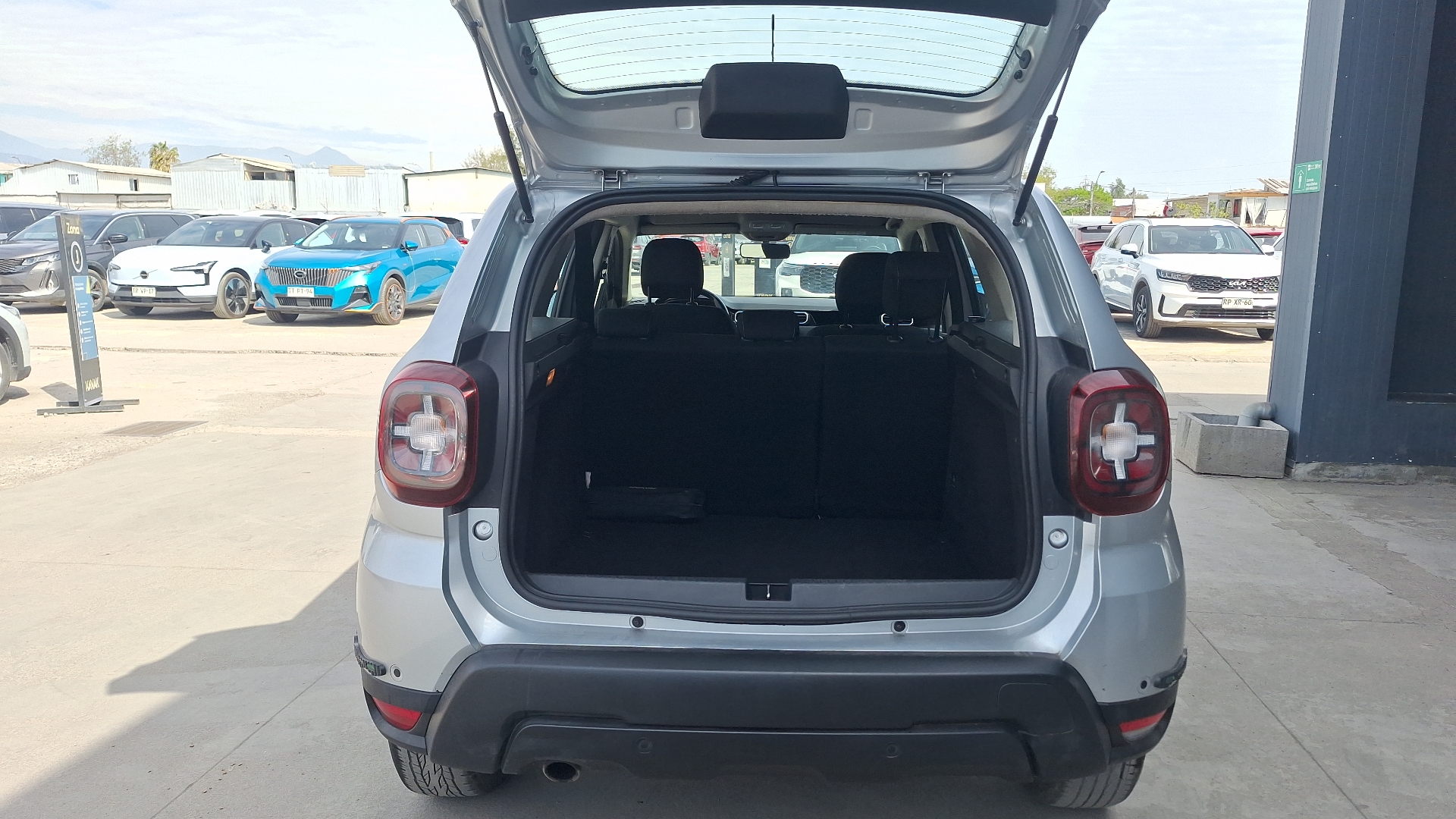 Renault Duster — foto 4 de 15