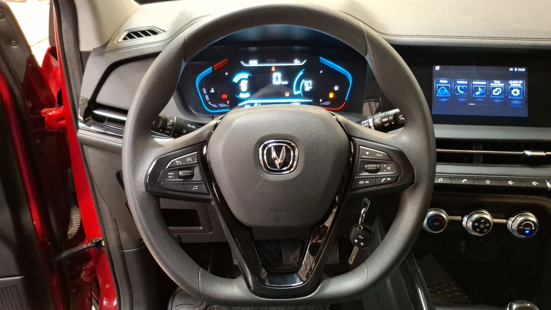 Changan Cs15 — foto 8 de 16