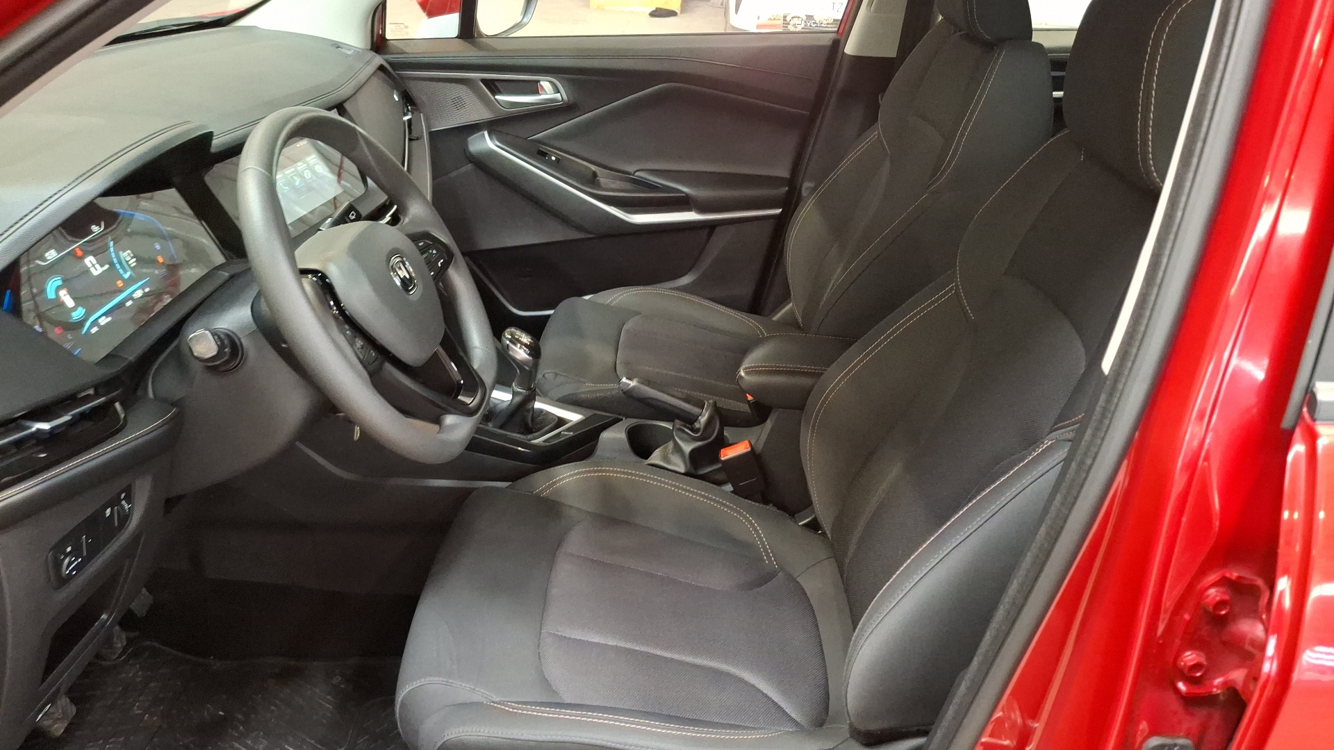 Changan Cs15 — foto 13 de 16
