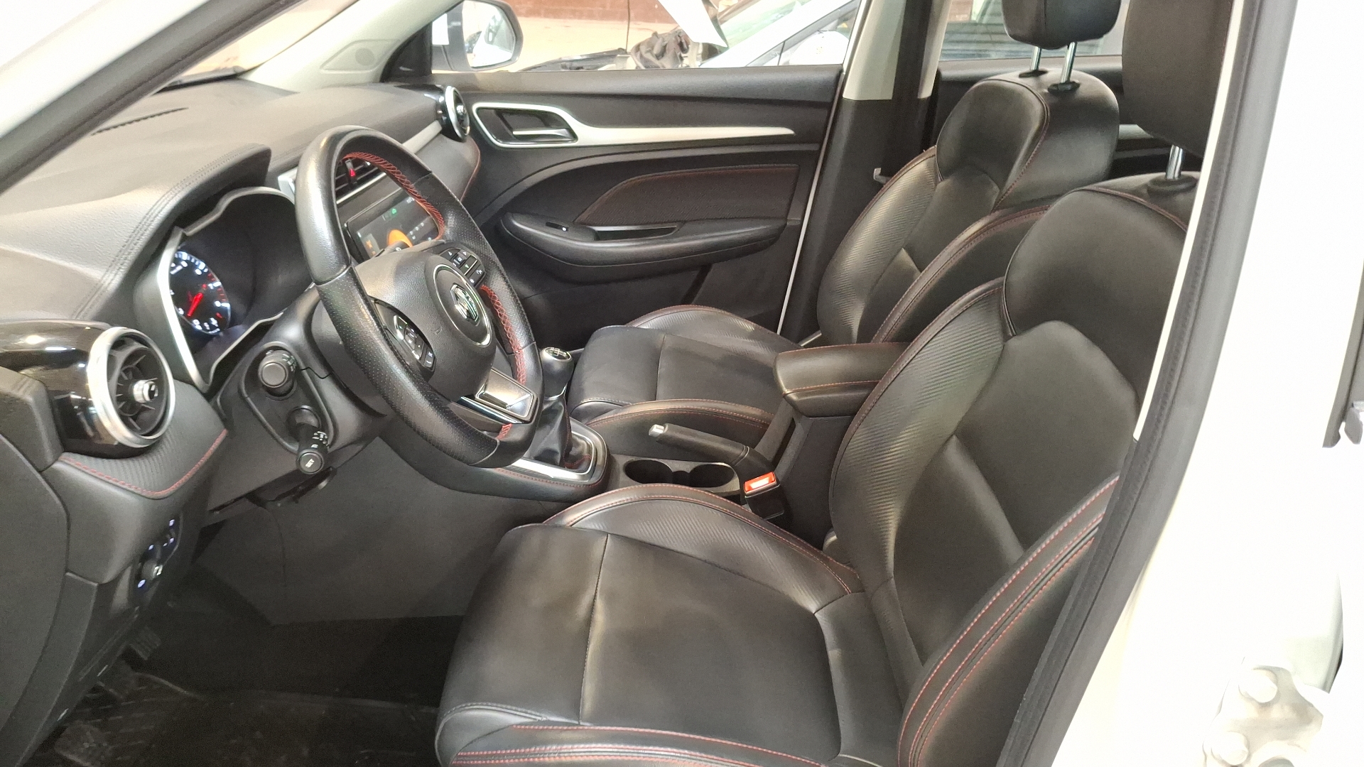 MG Zx — foto 13 de 16