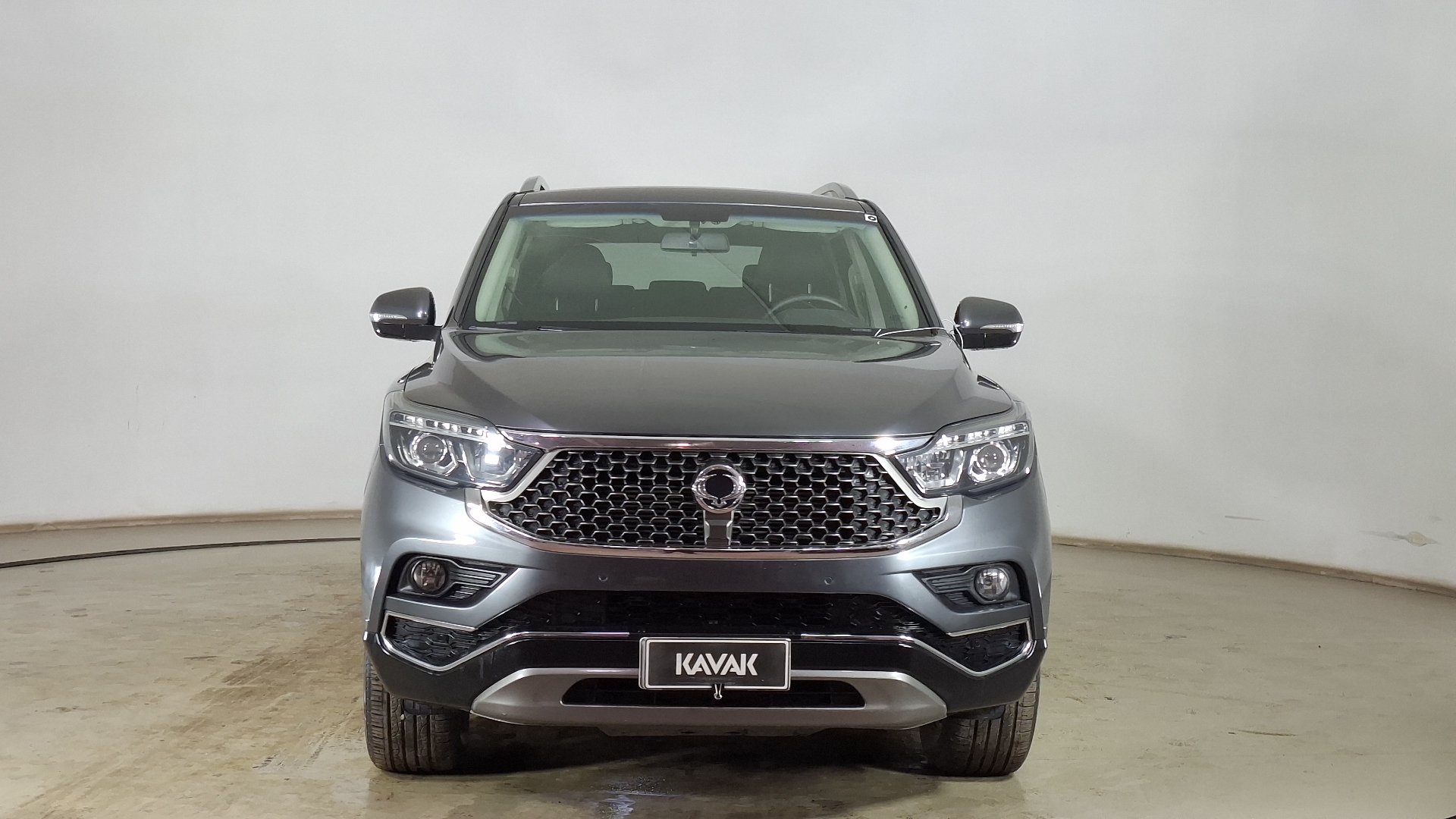 SsangYong Rexton — foto 2 de 17