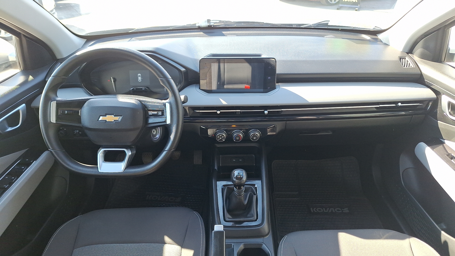 Chevrolet Sail — foto 6 de 15