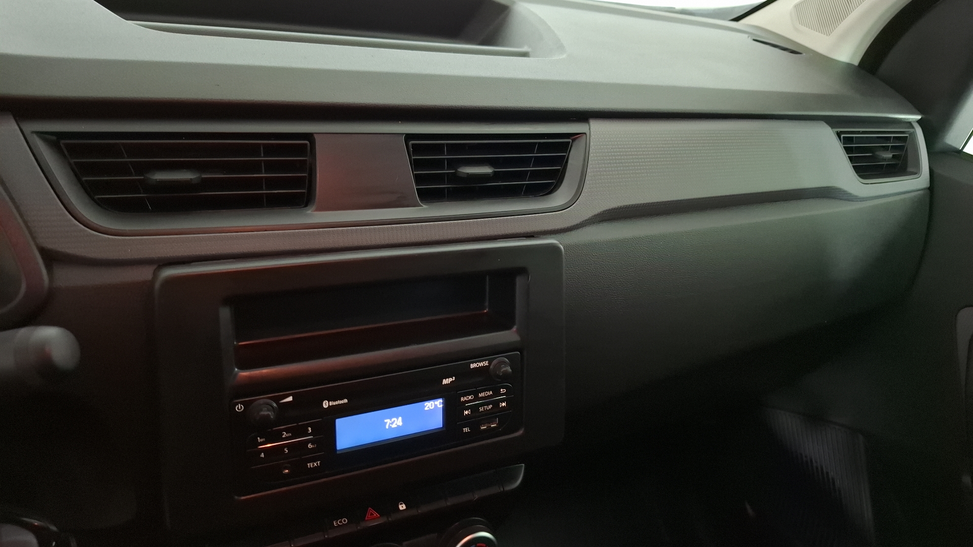 Renault Express — foto 10 de 14