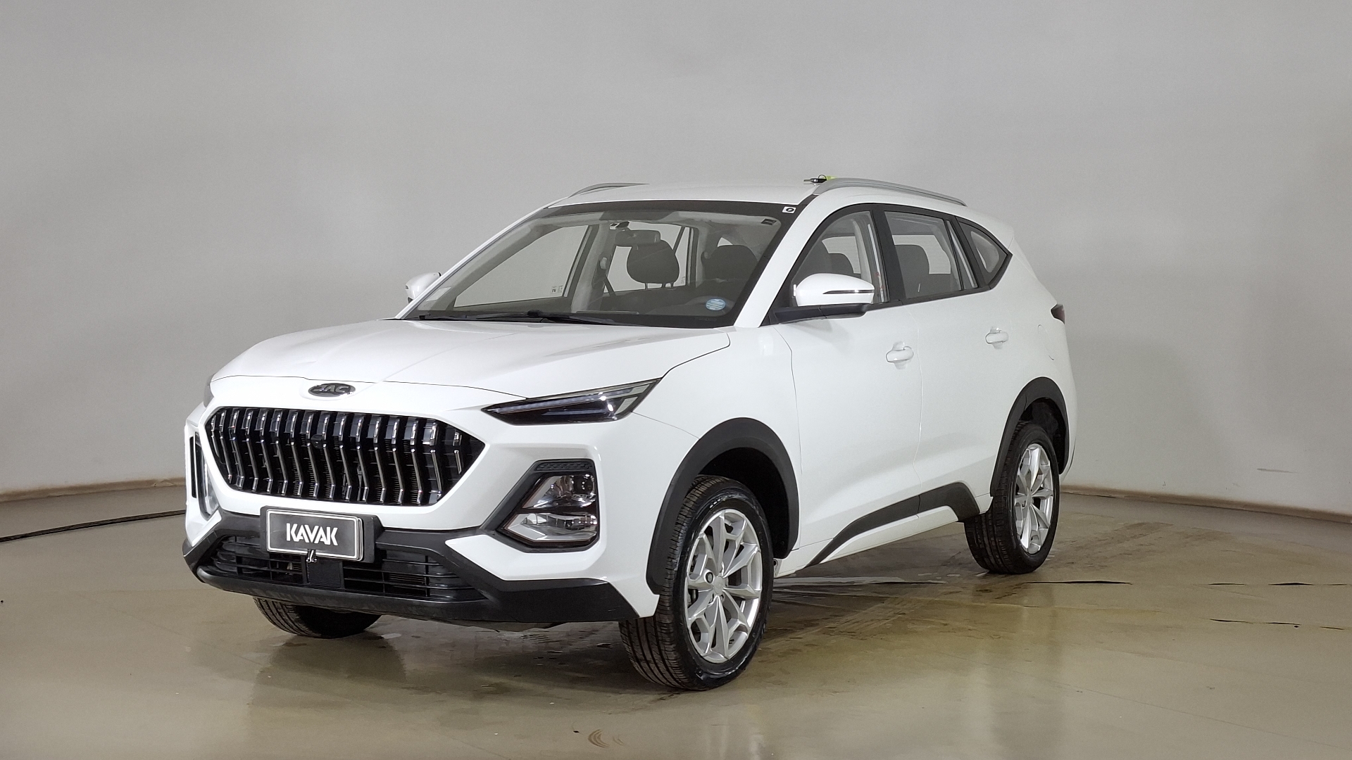 JAC Js8
