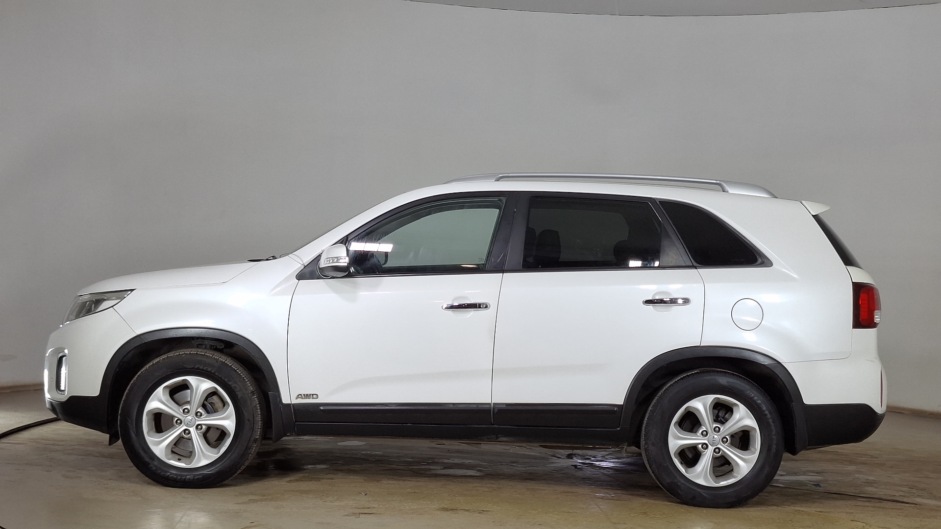 KIA Sorento — foto 7 de 16
