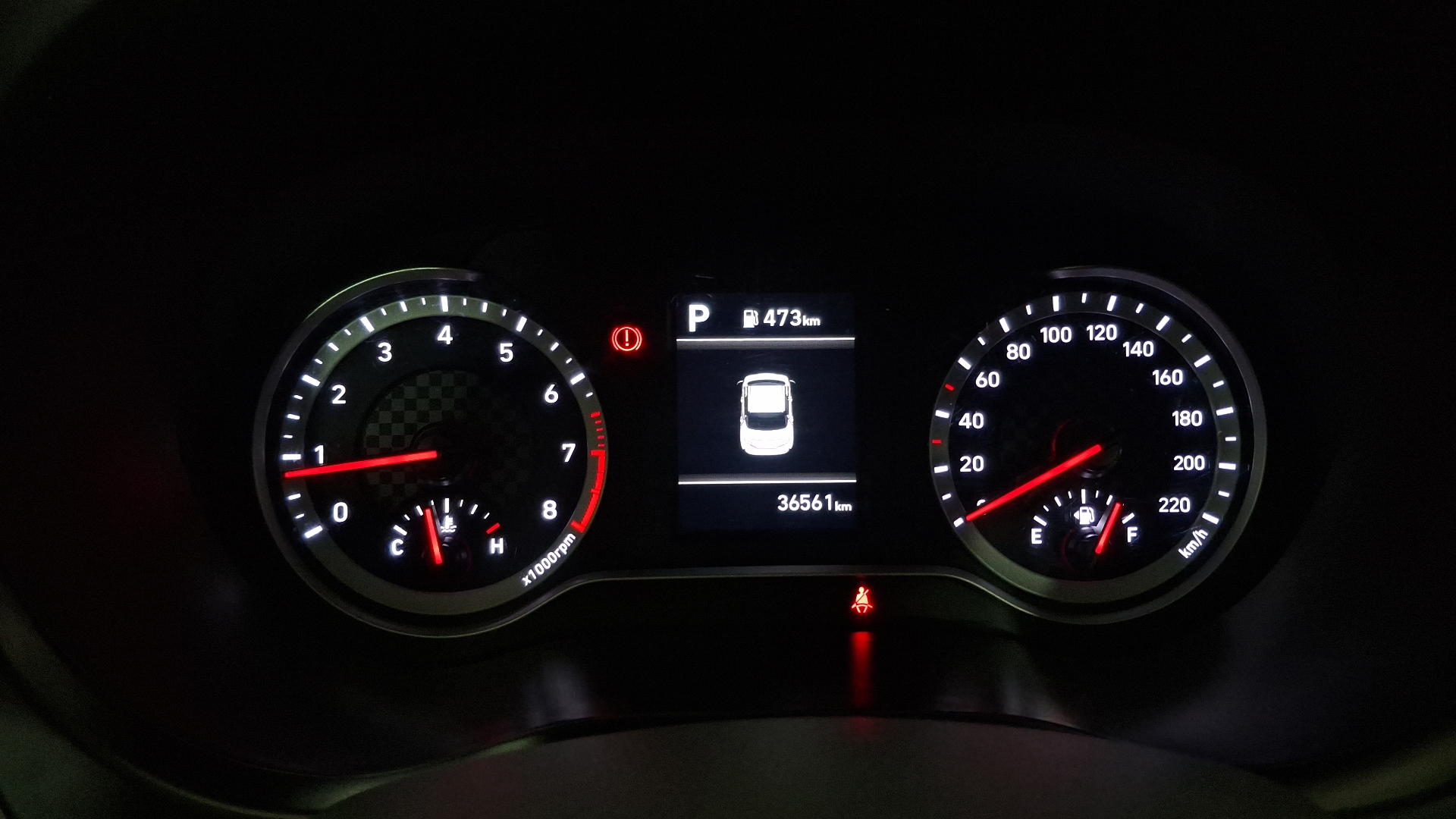 Hyundai Grand I10 — foto 9 de 16