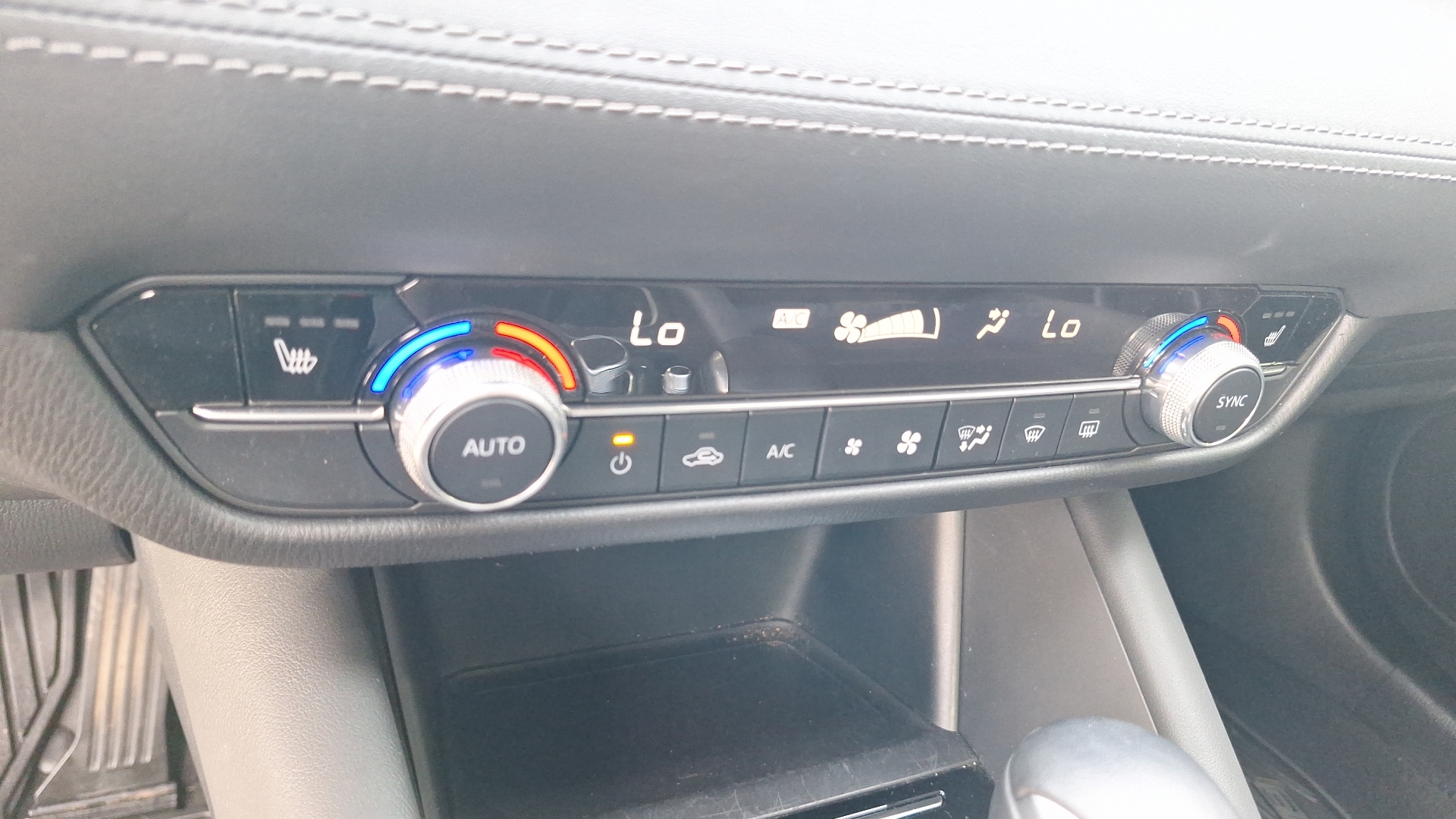 Mazda 6 — foto 15 de 15