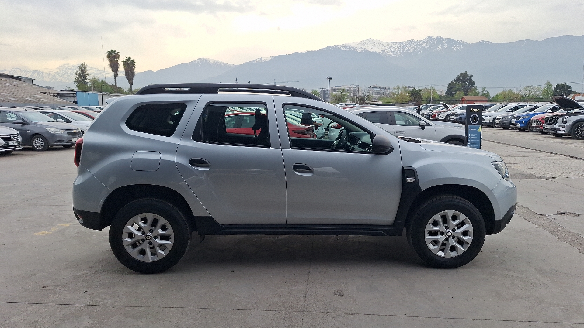 Renault Duster — foto 5 de 14