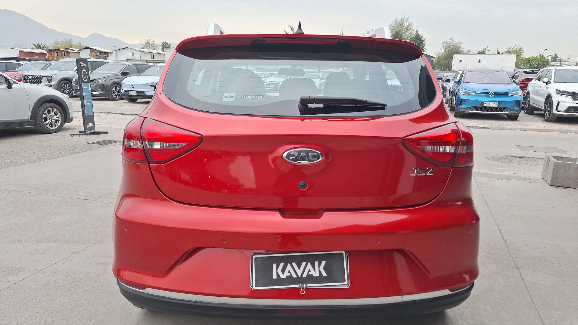 JAC Js2 — foto 3 de 15