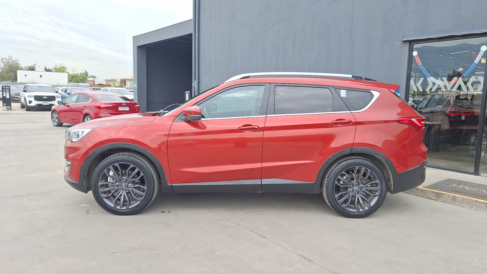 Jetour X70 — foto 2 de 17