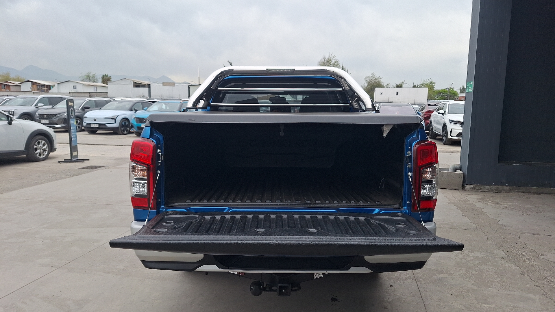 Mitsubishi L200 — foto 4 de 14
