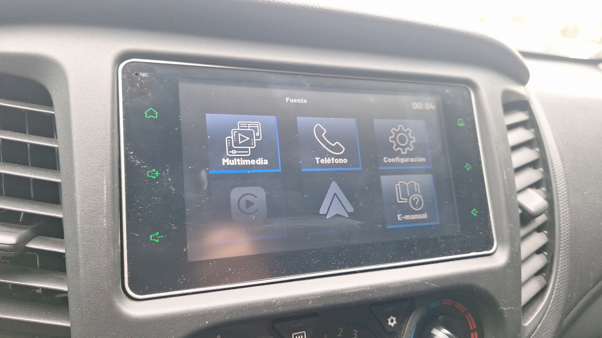 Mitsubishi L200 — foto 10 de 14