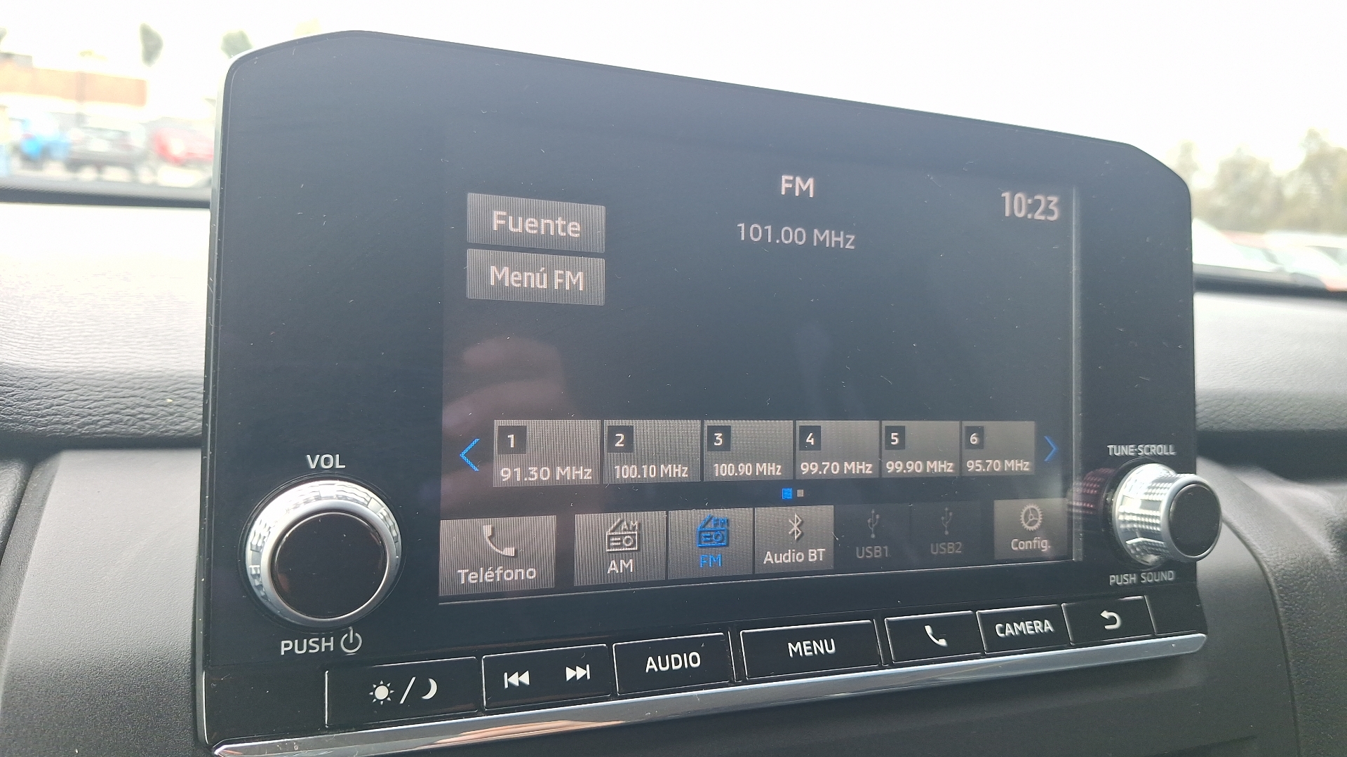 Mitsubishi L200 — foto 10 de 15