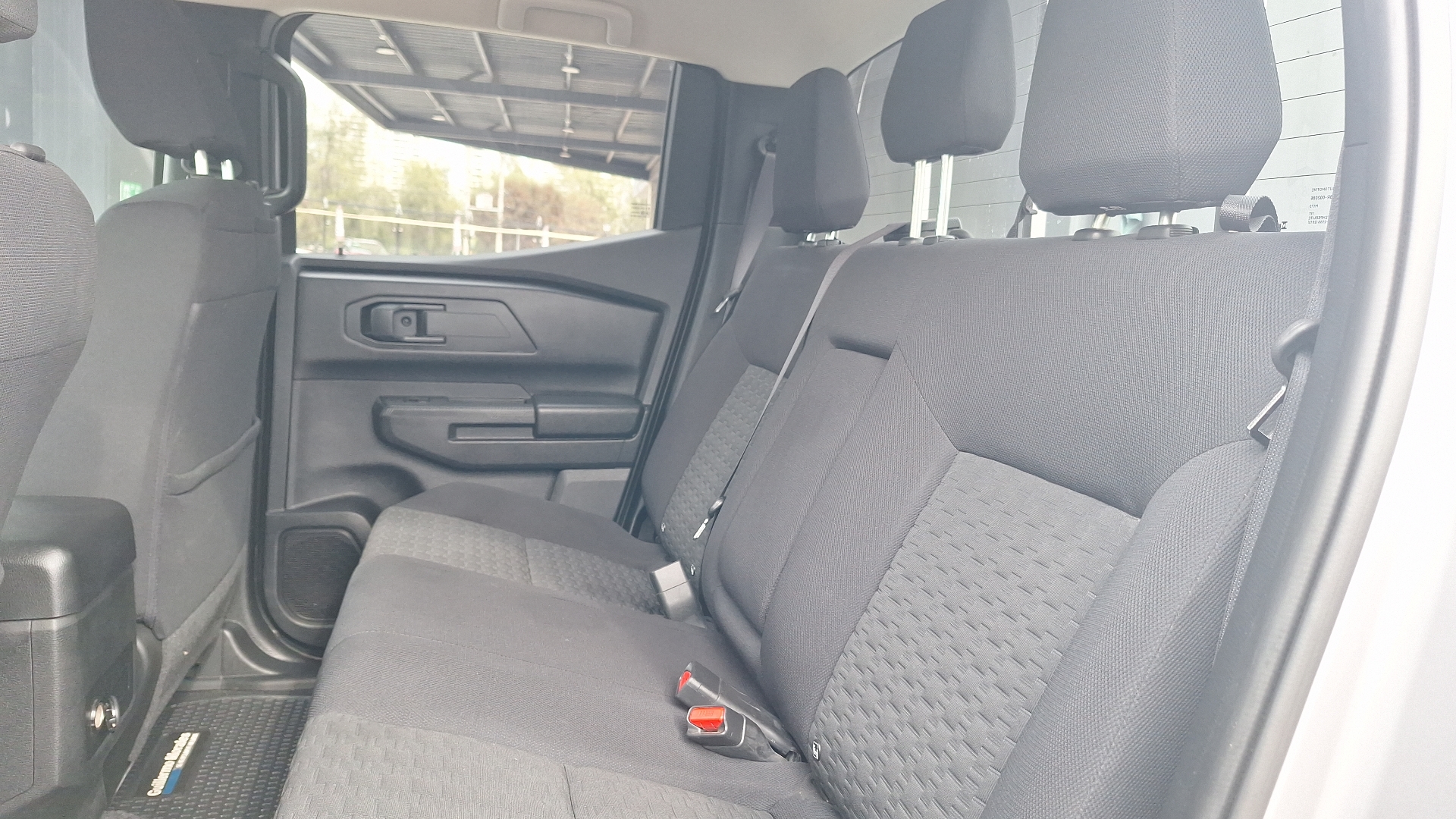Mitsubishi L200 — foto 13 de 15