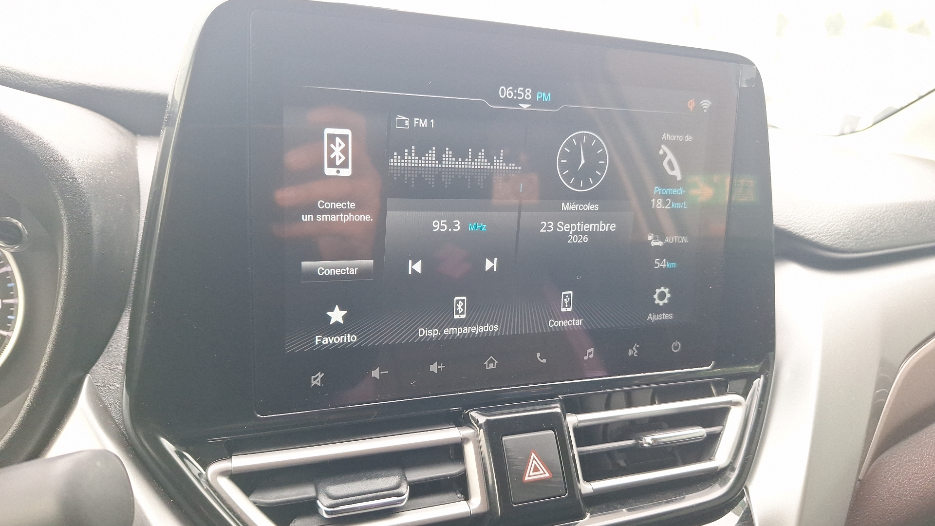 Suzuki Fronx — foto 10 de 15