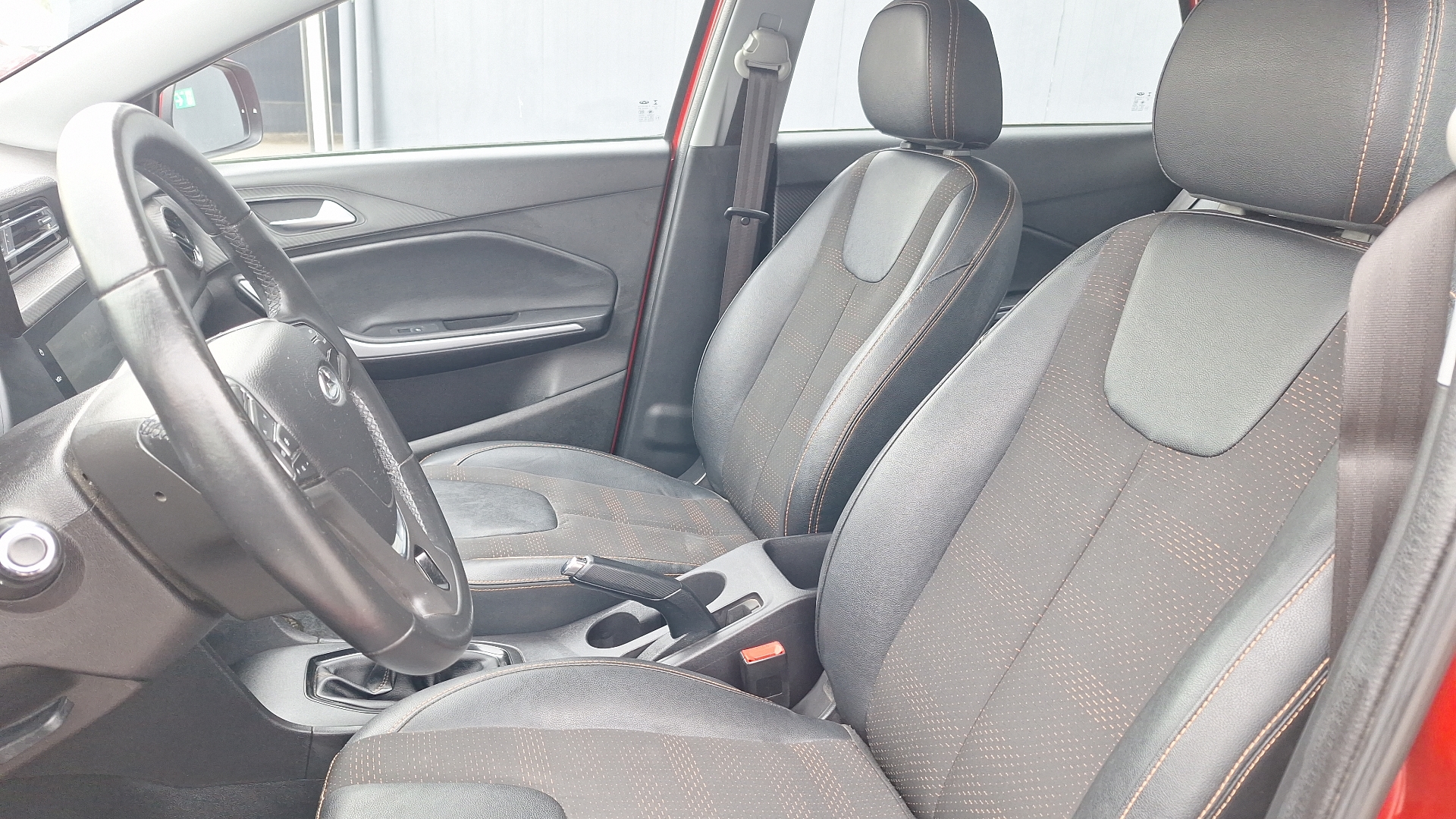 Chery Tiggo 2 — foto 14 de 15