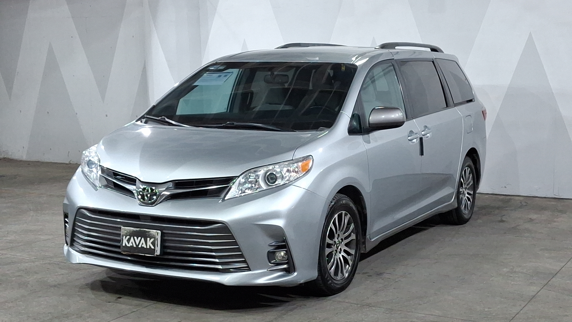 Toyota Sienna 2019