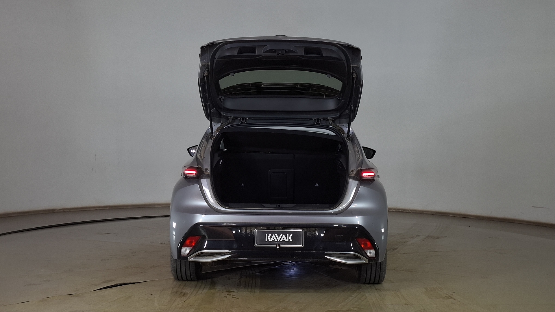 Peugeot 308 — foto 6 de 16
