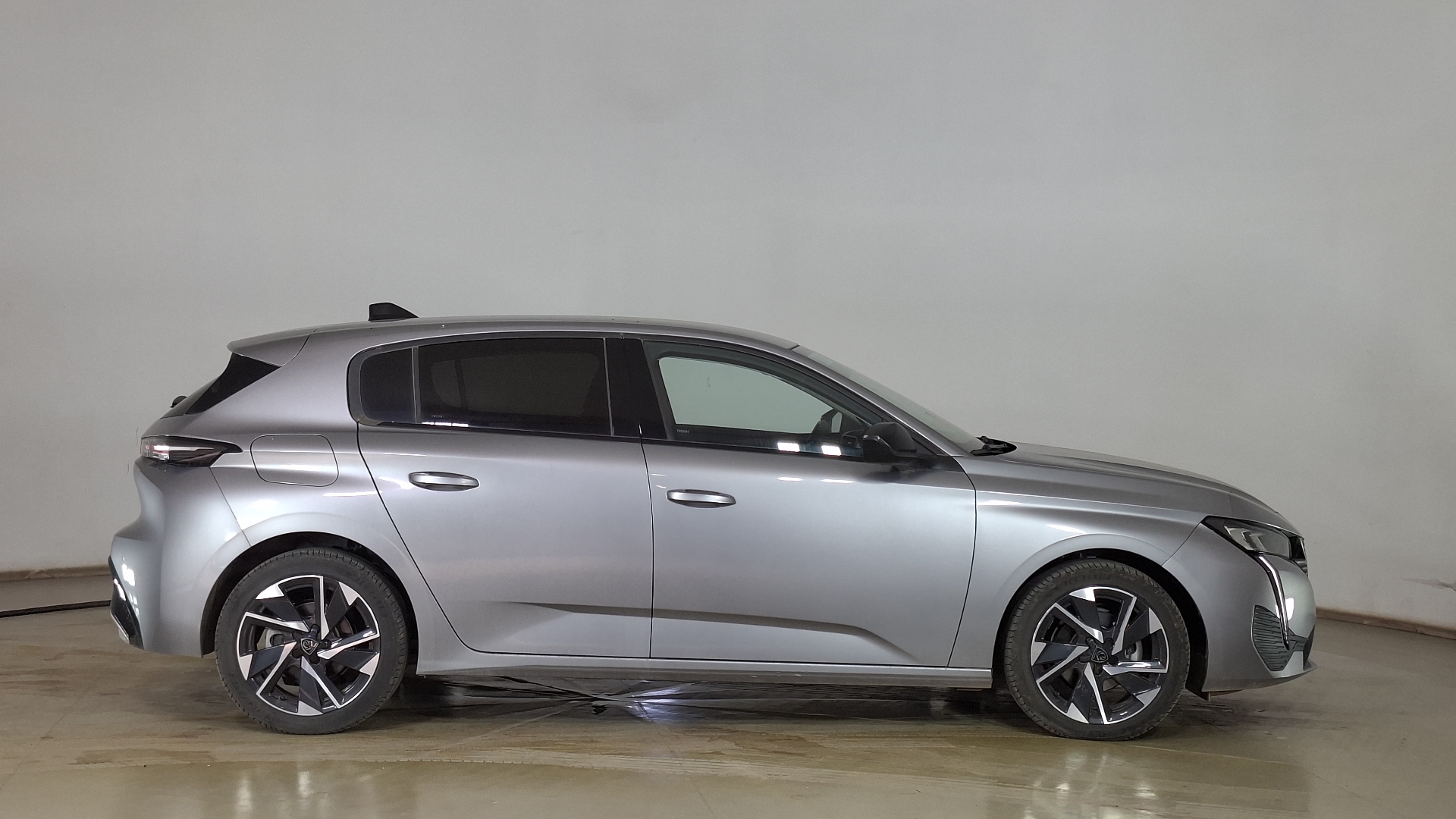Peugeot 308 — foto 4 de 16