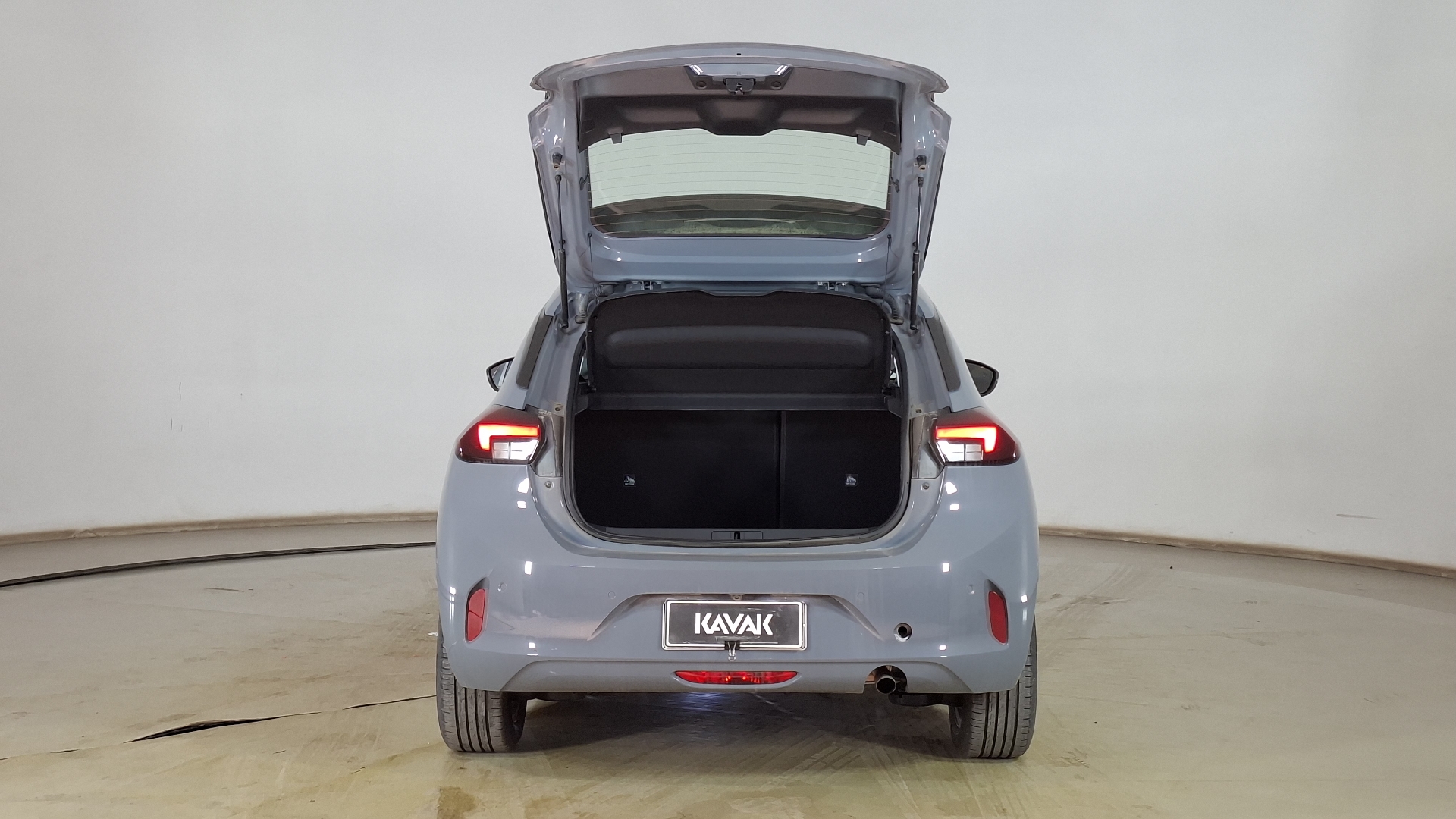 Opel Corsa — foto 6 de 15