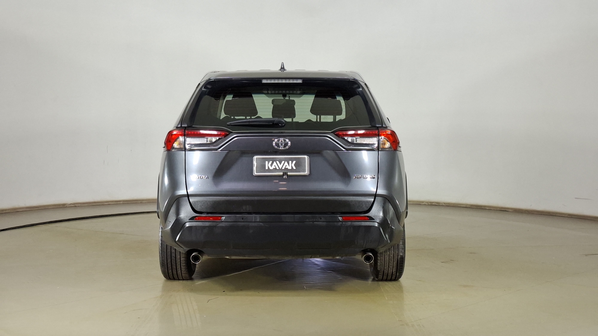 Toyota RAV4 — foto 5 de 16