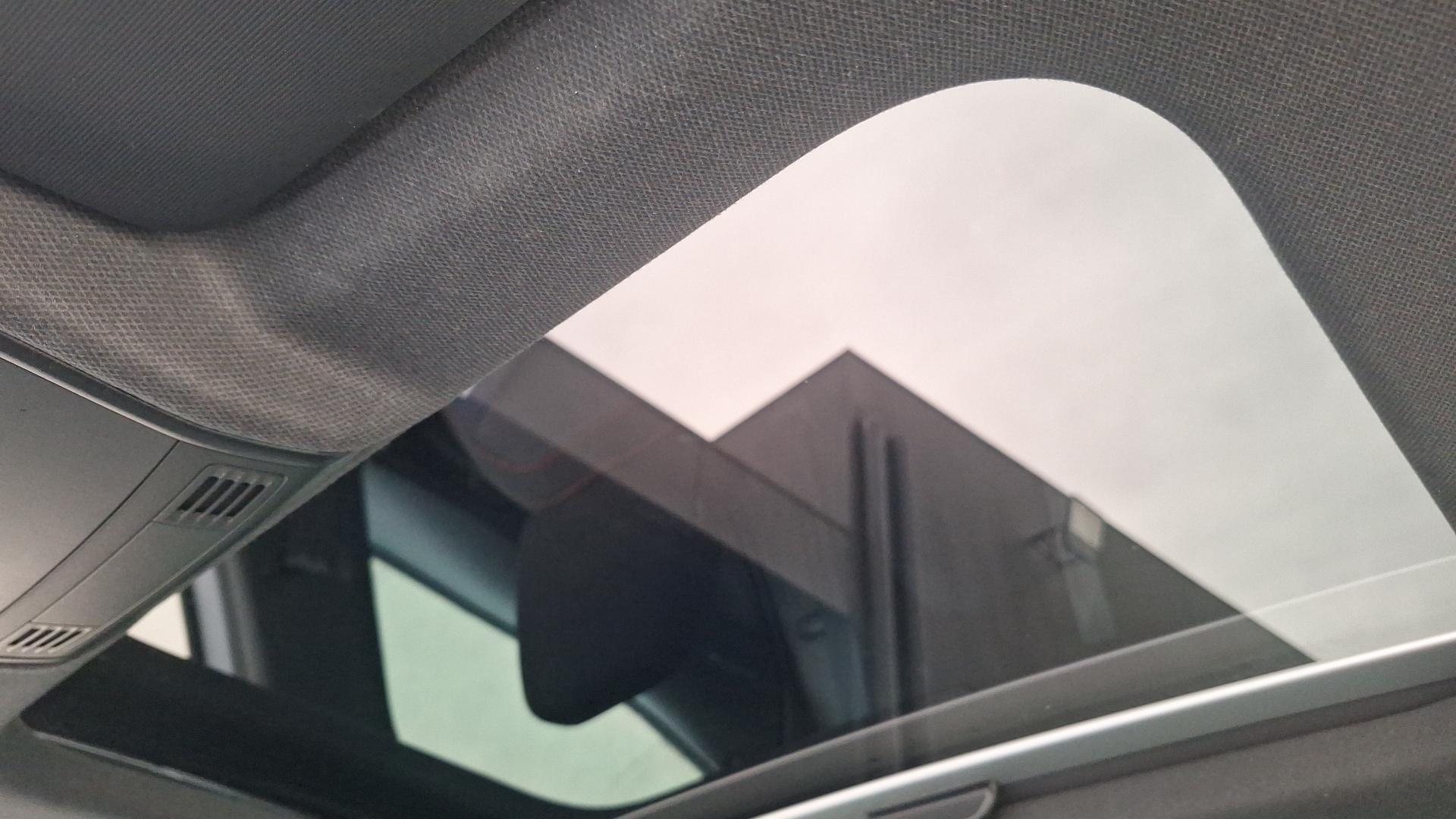 SEAT Ibiza — foto 13 de 16