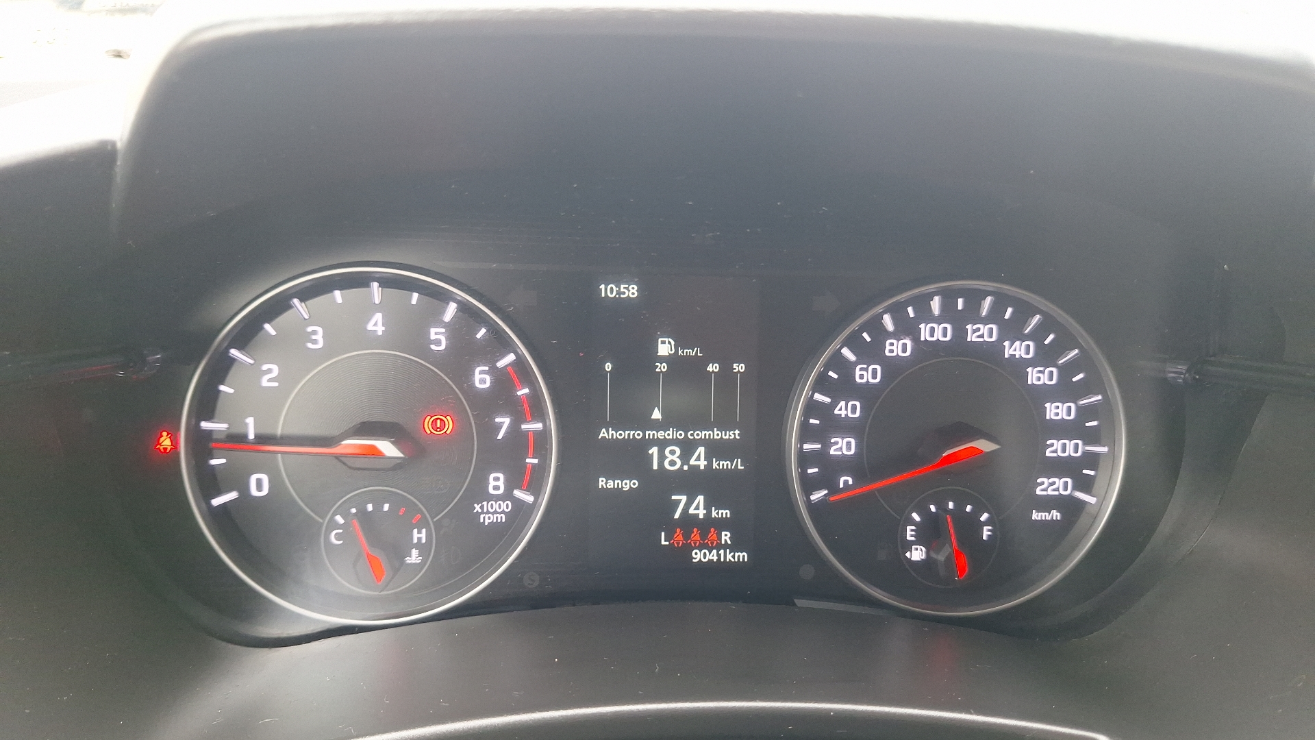 Suzuki Dzire — foto 9 de 15