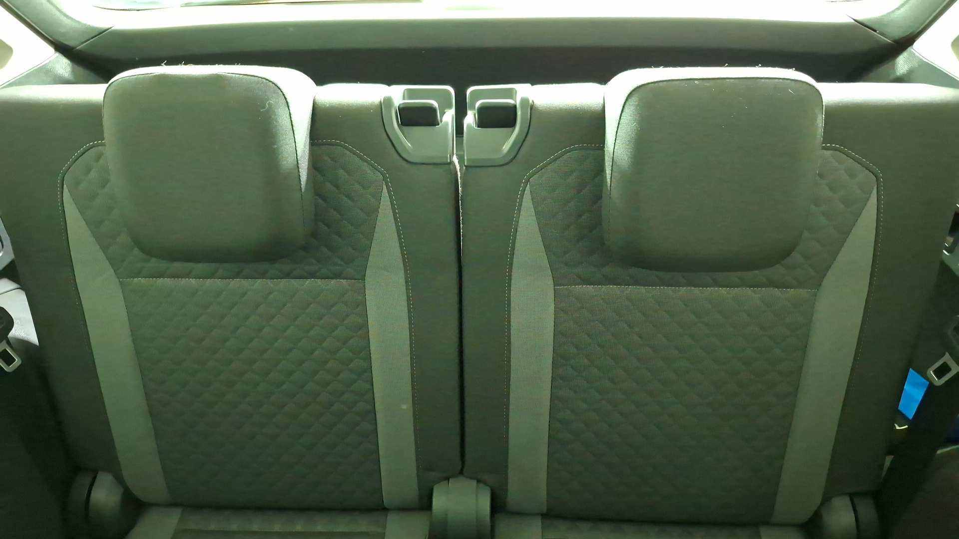 Volkswagen Tiguan — foto 15 de 17