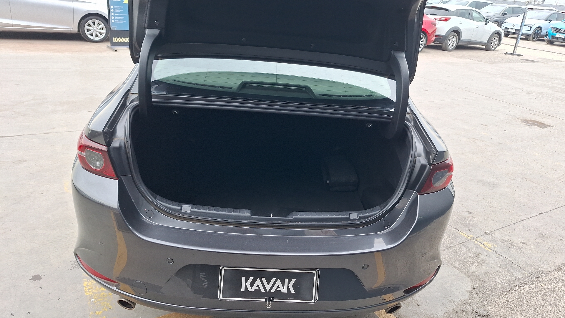 Mazda 3 — foto 4 de 14